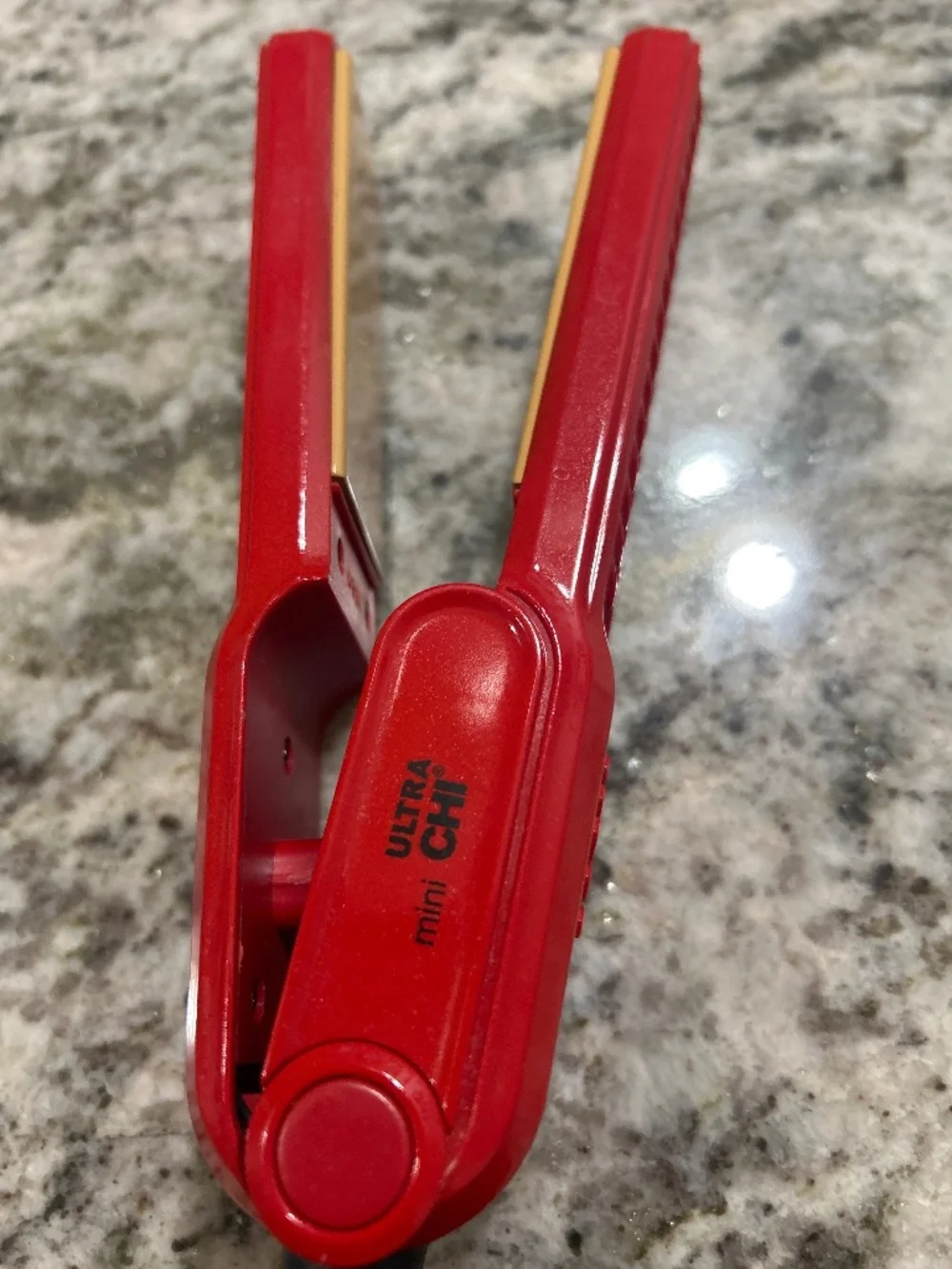 Ultra Chi Mini flatiron